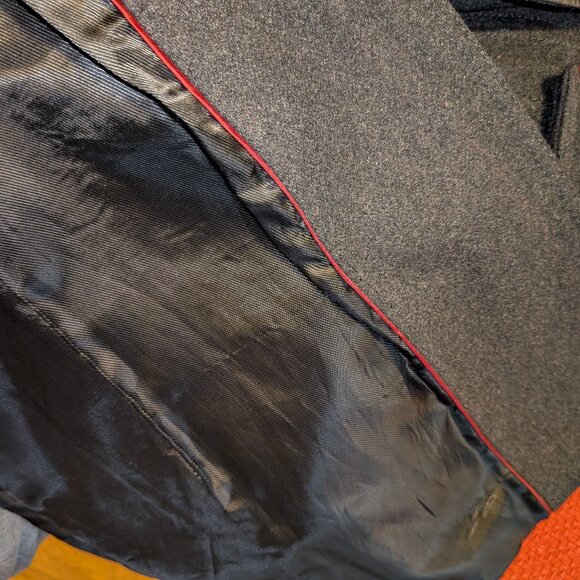 Women drak grey coat, knee length, Vince Camuto size small - Picture 4 of 8